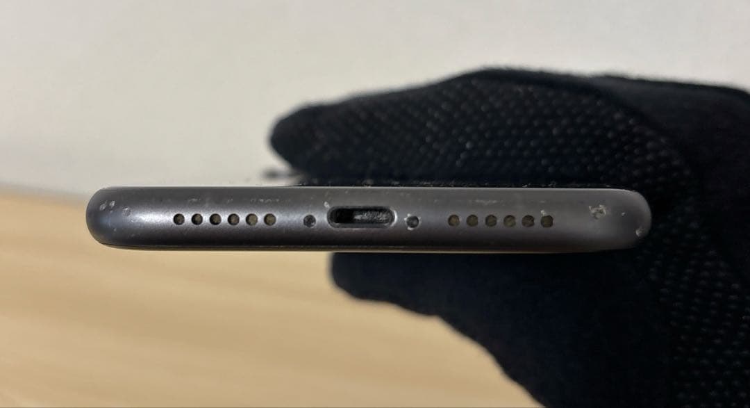 【美品】iPhone 11 ブラック 64GB au バッテリー72％