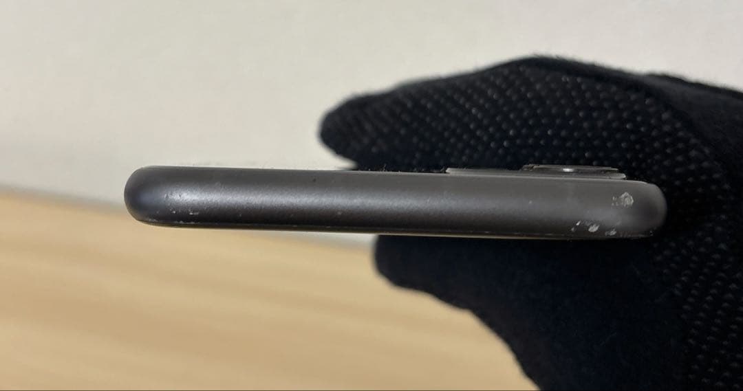 【美品】iPhone 11 ブラック 64GB au バッテリー72％