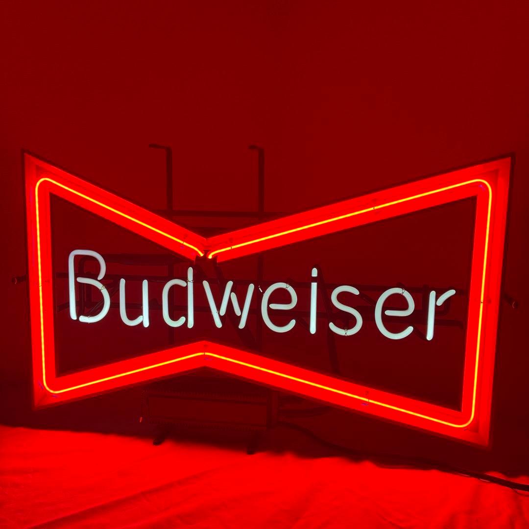 Budweiser バドワイザー　ネオンサイン