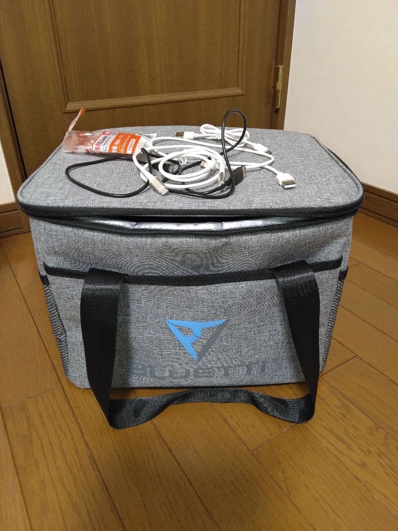 BLUETTI AC70 ＋ AC70専用バック　タイプA、Cコード付き