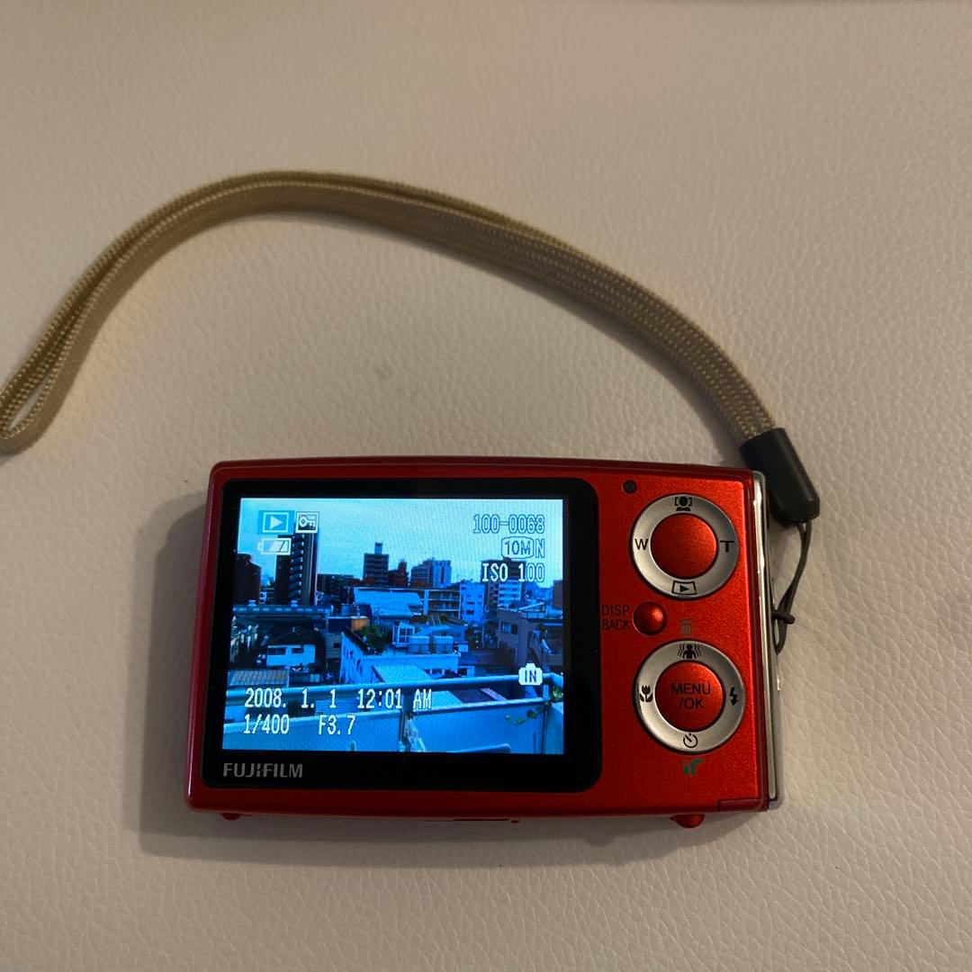 Fujifilm FinePix Z レッド