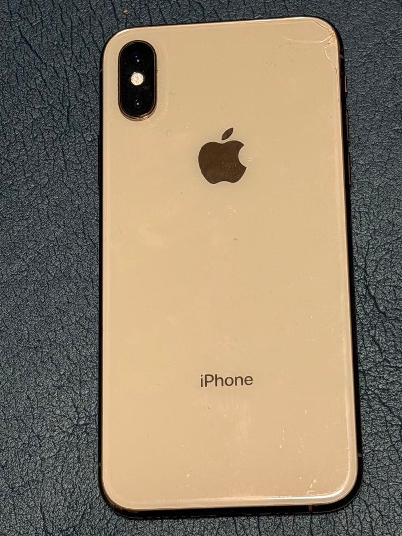 スマートフォン本体 iphone xs (gold color)