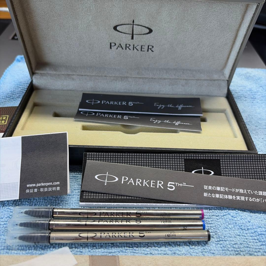 PARKER インジェニュイティ ブラックラバーメタル＋パイロットケース、青黒赤