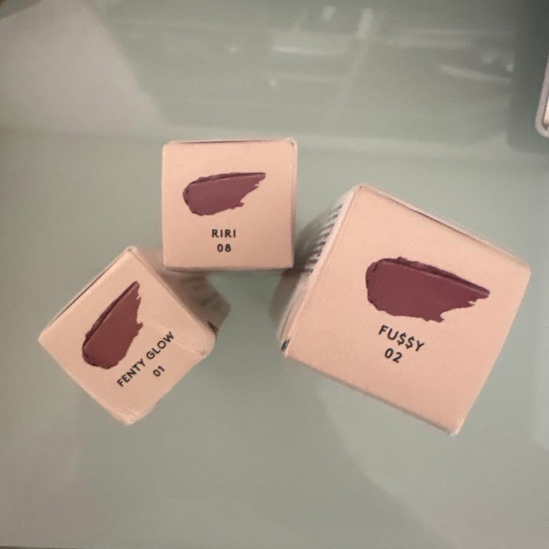 FENTY BEAUTY GLOSS BOMB セット