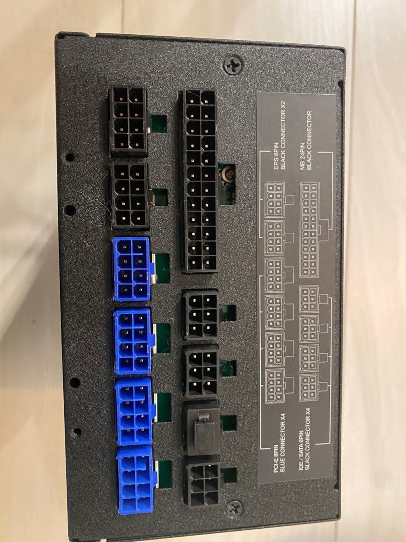 SilverStone ST1200-PTS 1200W 電源ユニット