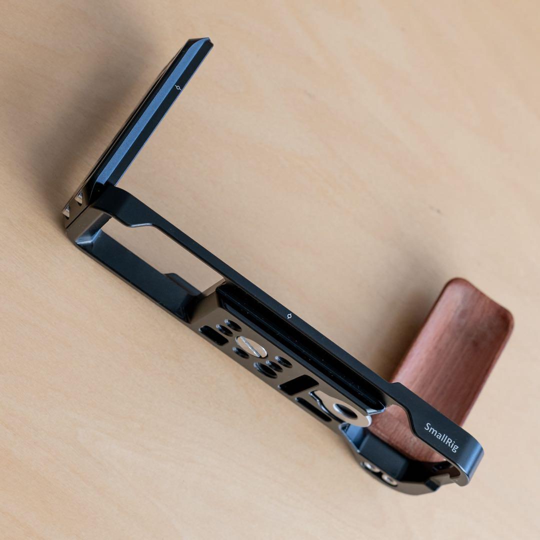 SMALLRIG FUJI GFX 50Rカメラ用Lブラケット APL2339