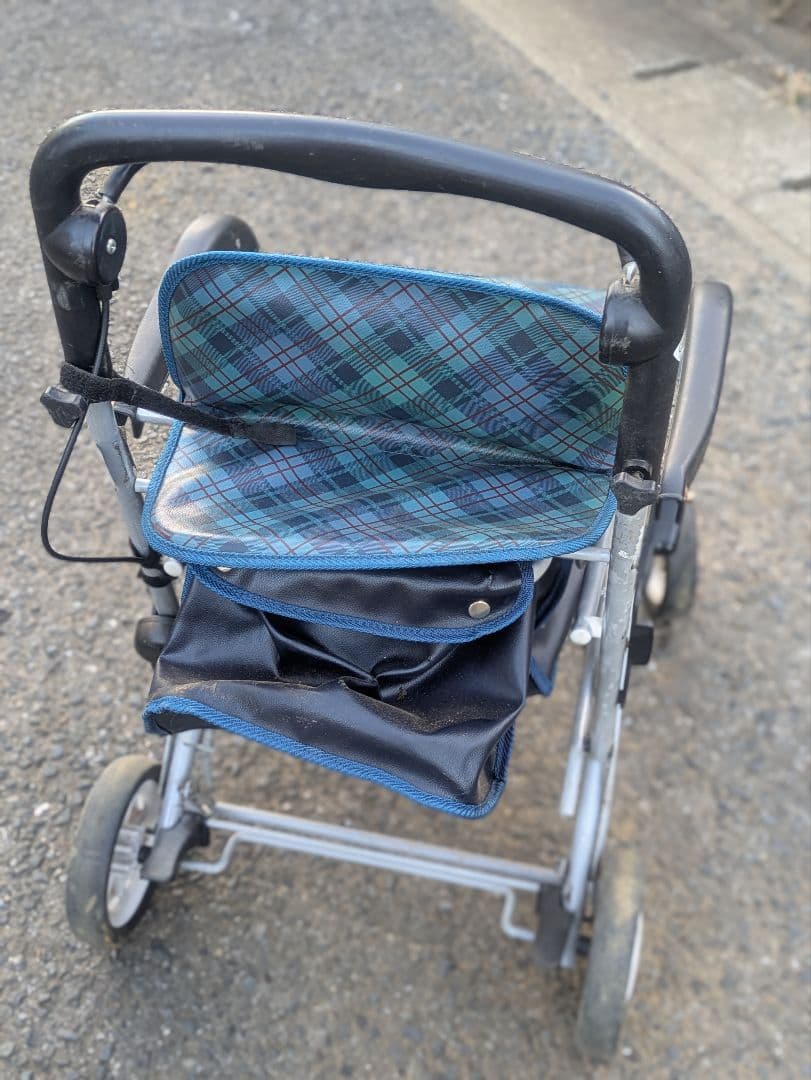 NOBLE チェック柄 介助用車椅子