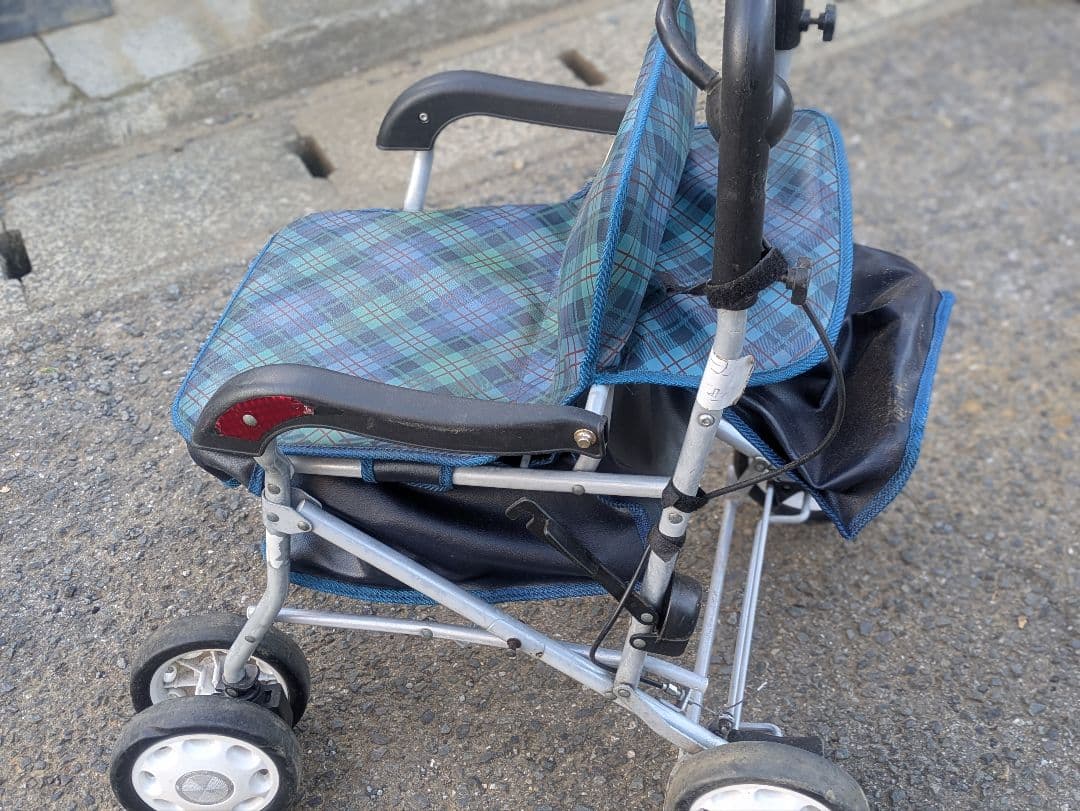 NOBLE チェック柄 介助用車椅子
