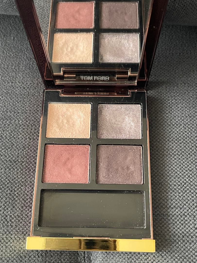 【限定】TOM FORD アイカラークォード　バイオレットサテン　39C