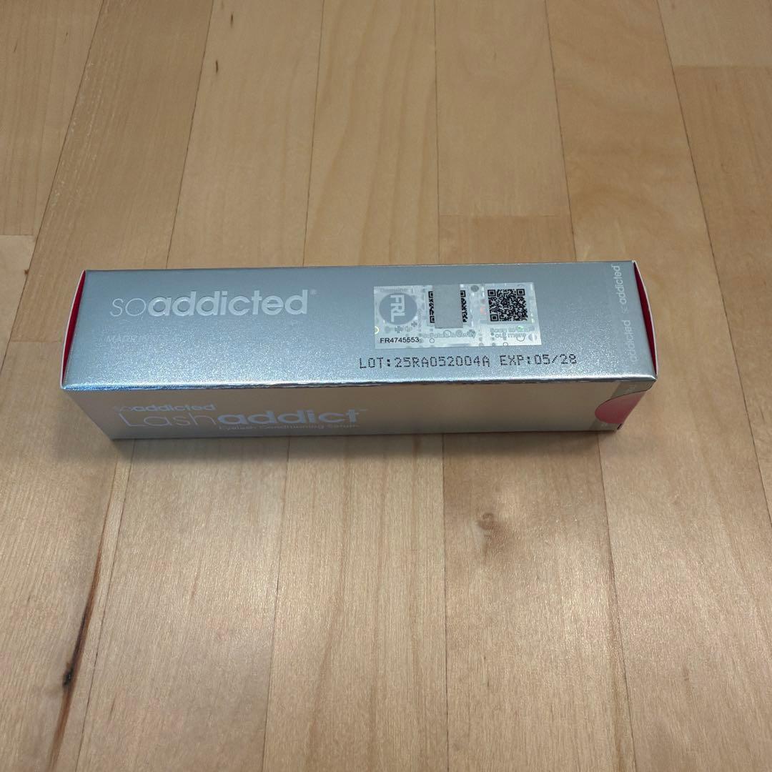 ラッシュアディクト　アイラッシュコンディショニングセラム　まつ毛用美容液 5ml
