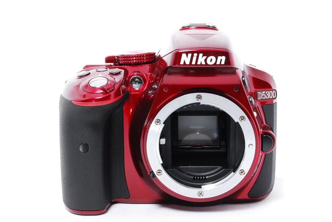 ◆ショット数脅威の54回◆Nikon D5300◆レッドカラー◆一眼レフカメラ◆