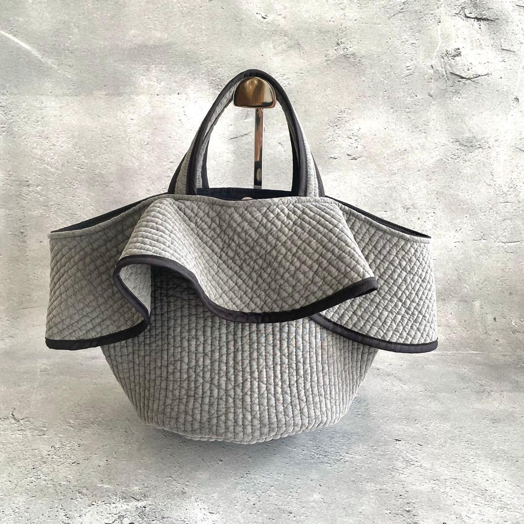 フリル付き丸底マルシェバッグ　ヌビバッグ　グレー　ハンドメイド