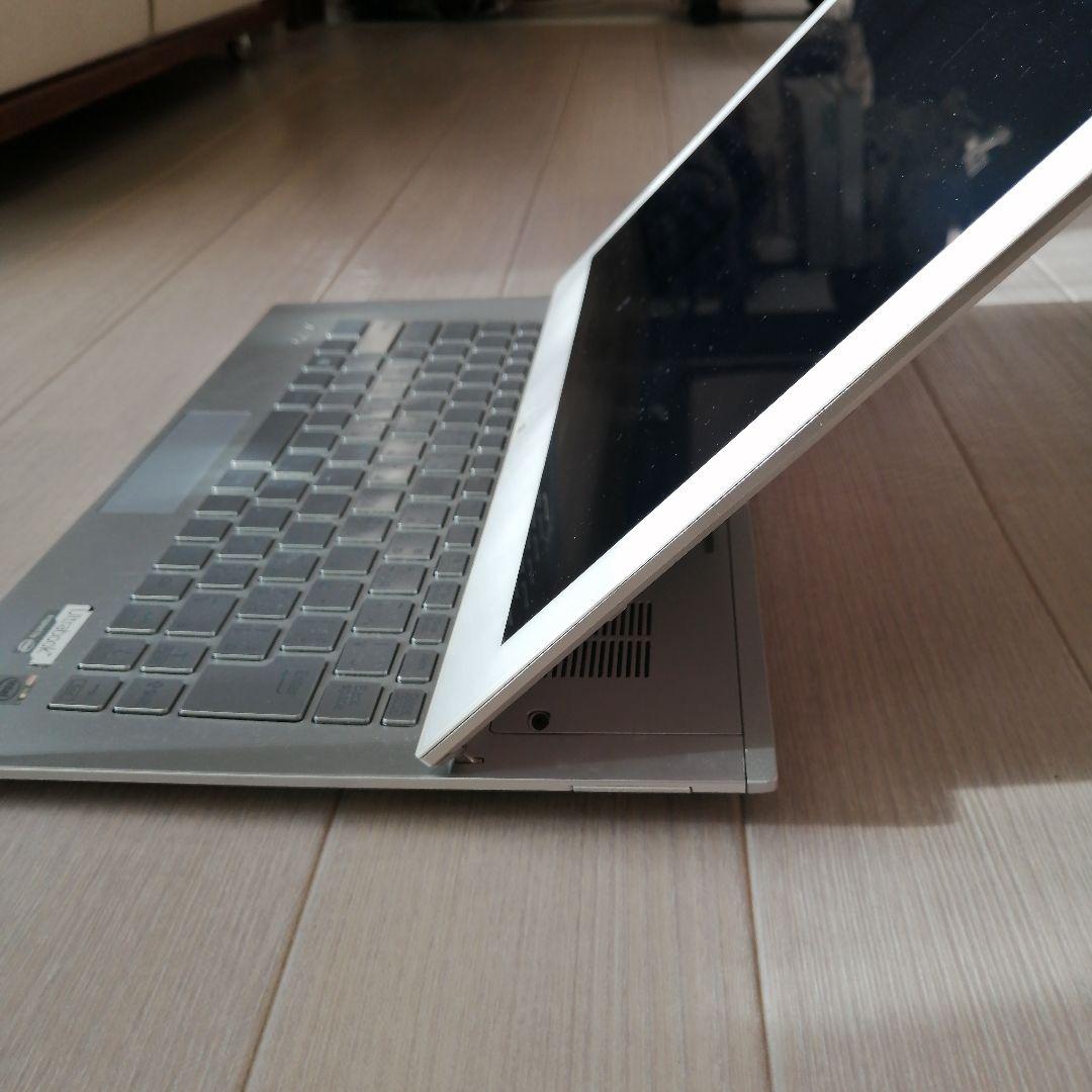 SONY VAIO Duo 13　ノートパソコン