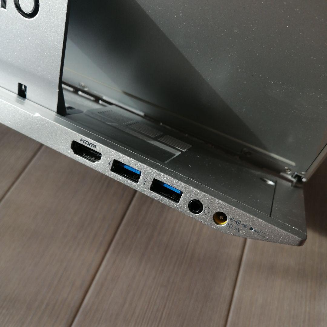 SONY VAIO Duo 13　ノートパソコン