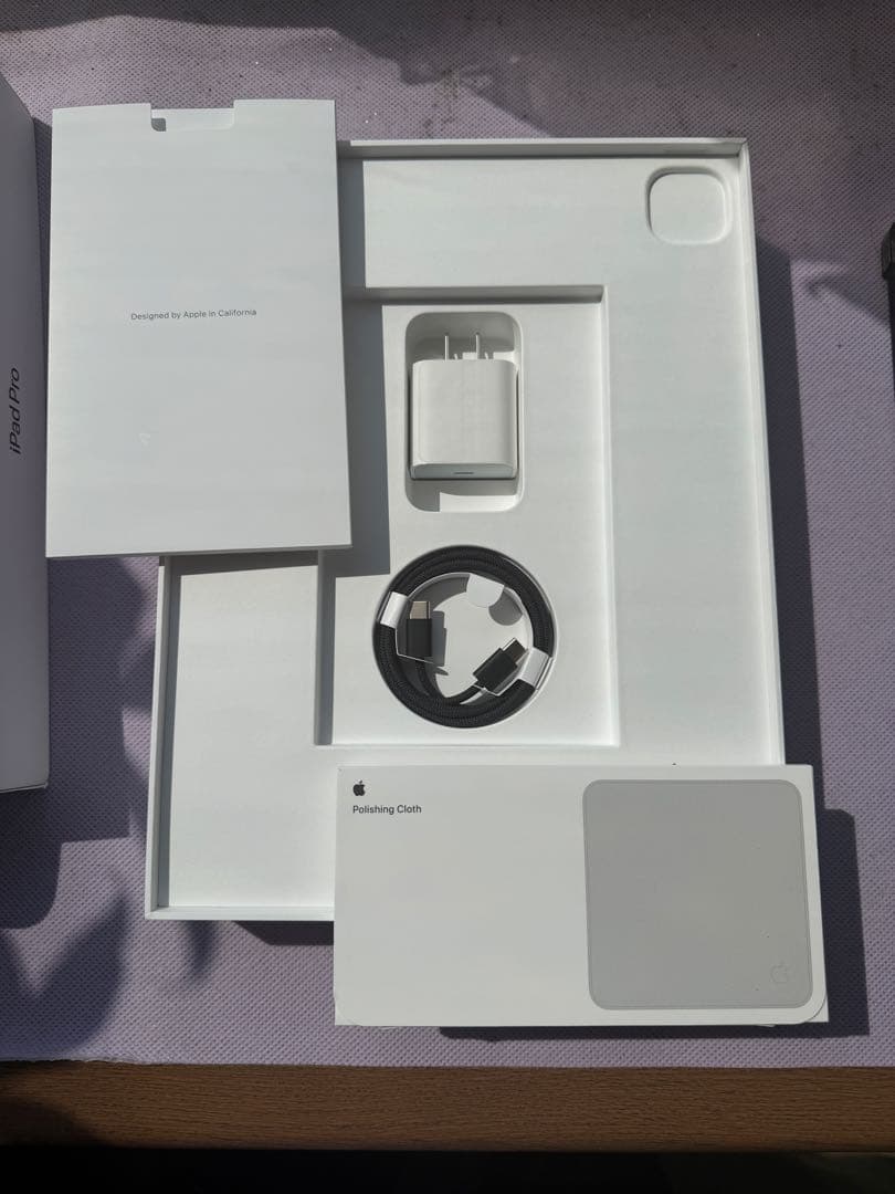iPad Pro (M4) 13インチ セルラー、ナノテクスチャーガラス　極美品