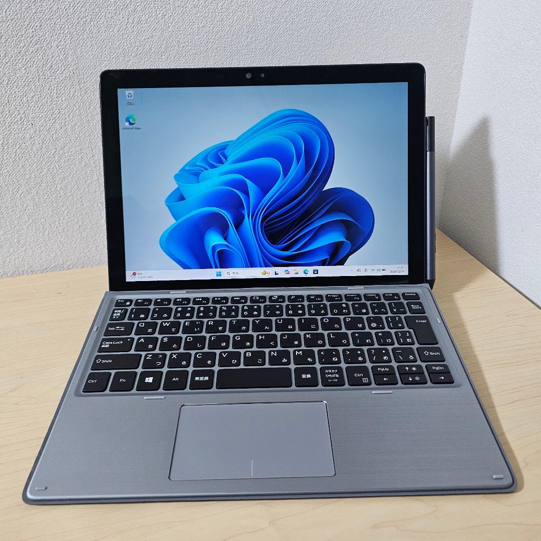 Latitude 7210 2in1／Surface Pro7 ライバル機　i7