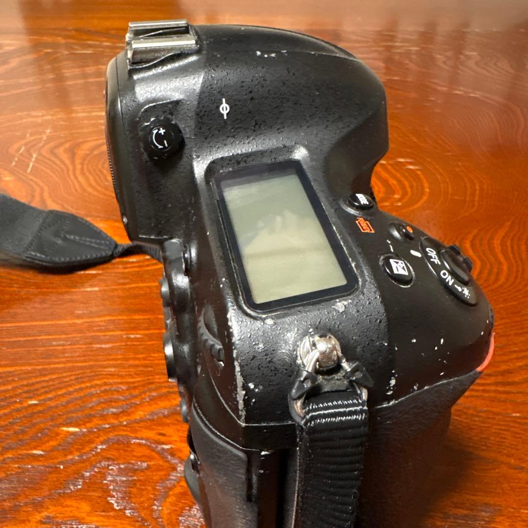 Nikon D4 ボディ 動作確認済 フルサイズ FX プロ機 デジタル一眼レフ