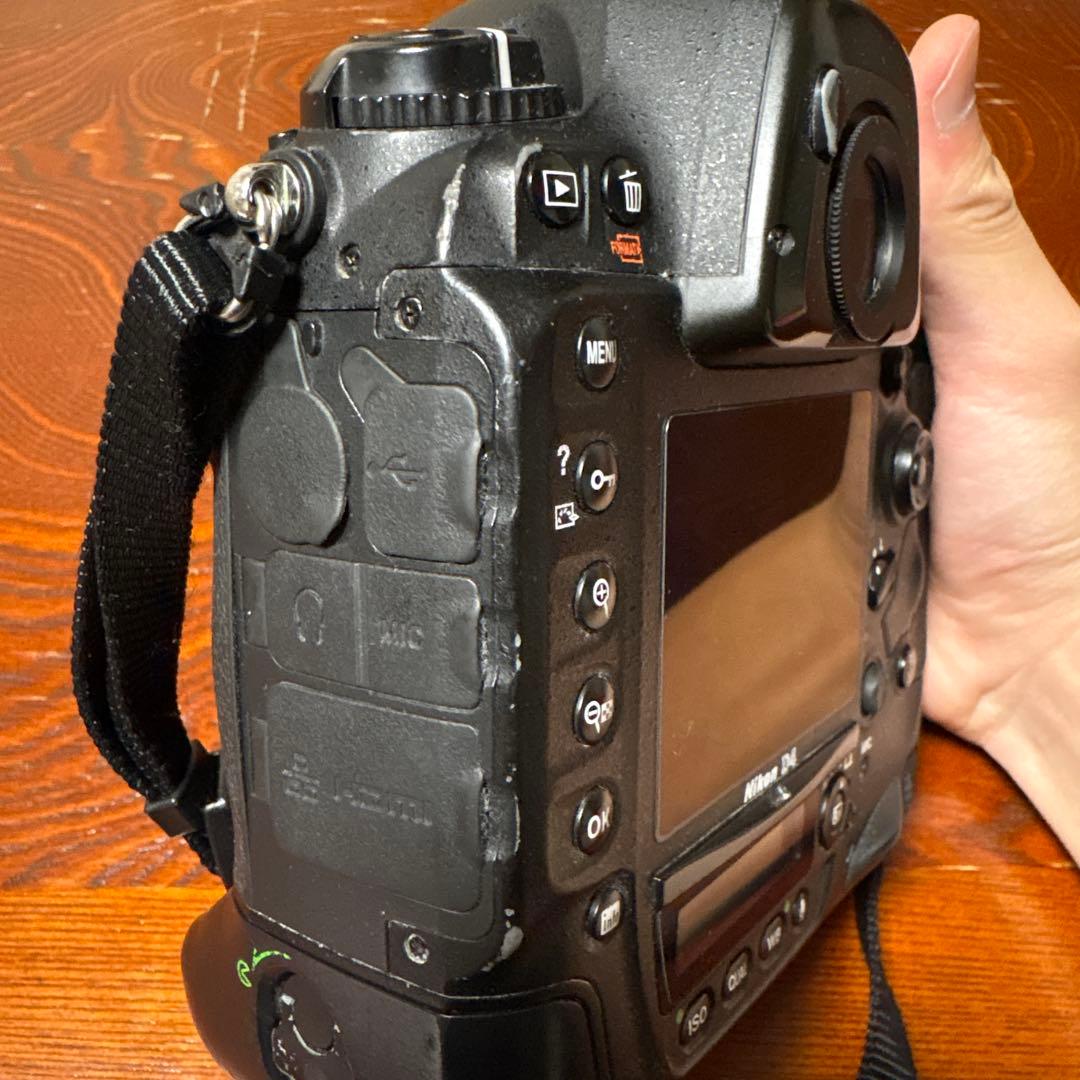 Nikon D4 ボディ 動作確認済 フルサイズ FX プロ機 デジタル一眼レフ