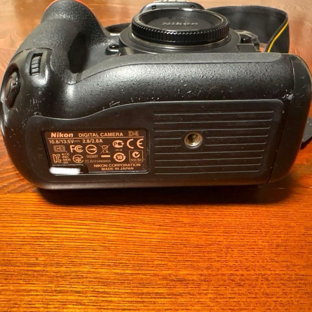 Nikon D4 ボディ 動作確認済 フルサイズ FX プロ機 デジタル一眼レフ