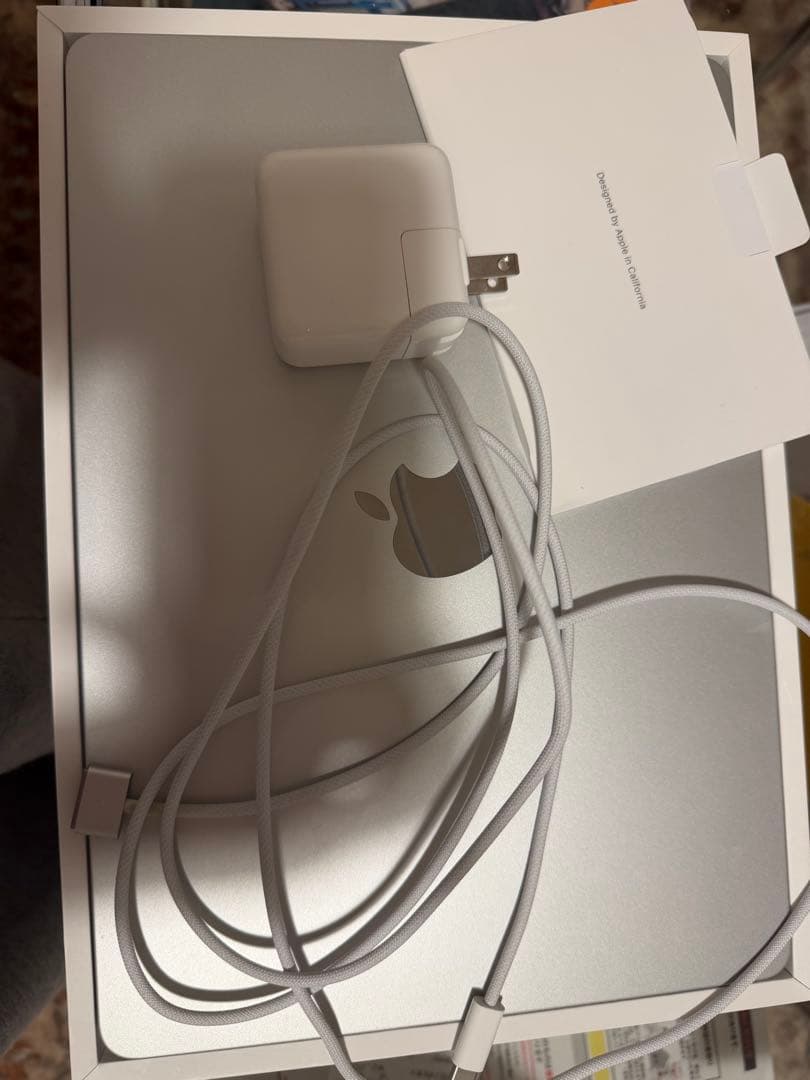 Apple MacBook air 8インチ シルバー M2