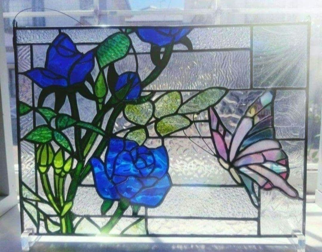 ステンドグラス　青い薔薇と蝶のパネル