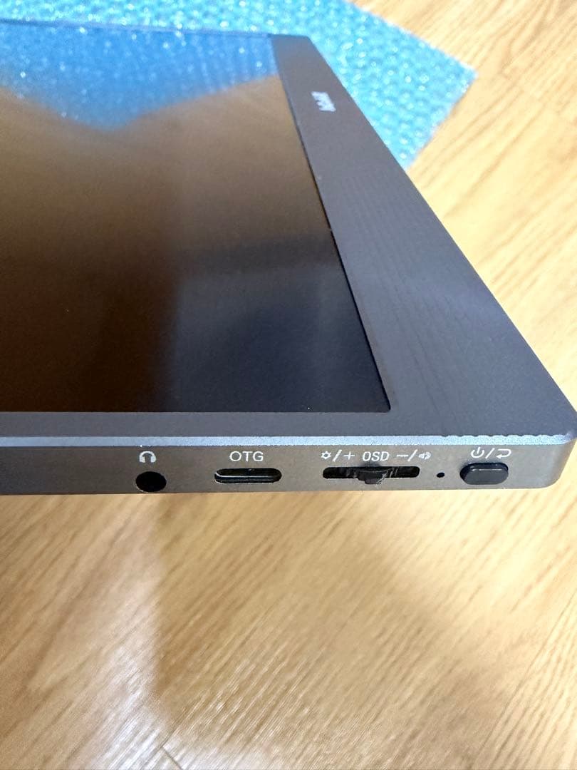 Intehill モバイルモニター 4k 15.6インチ