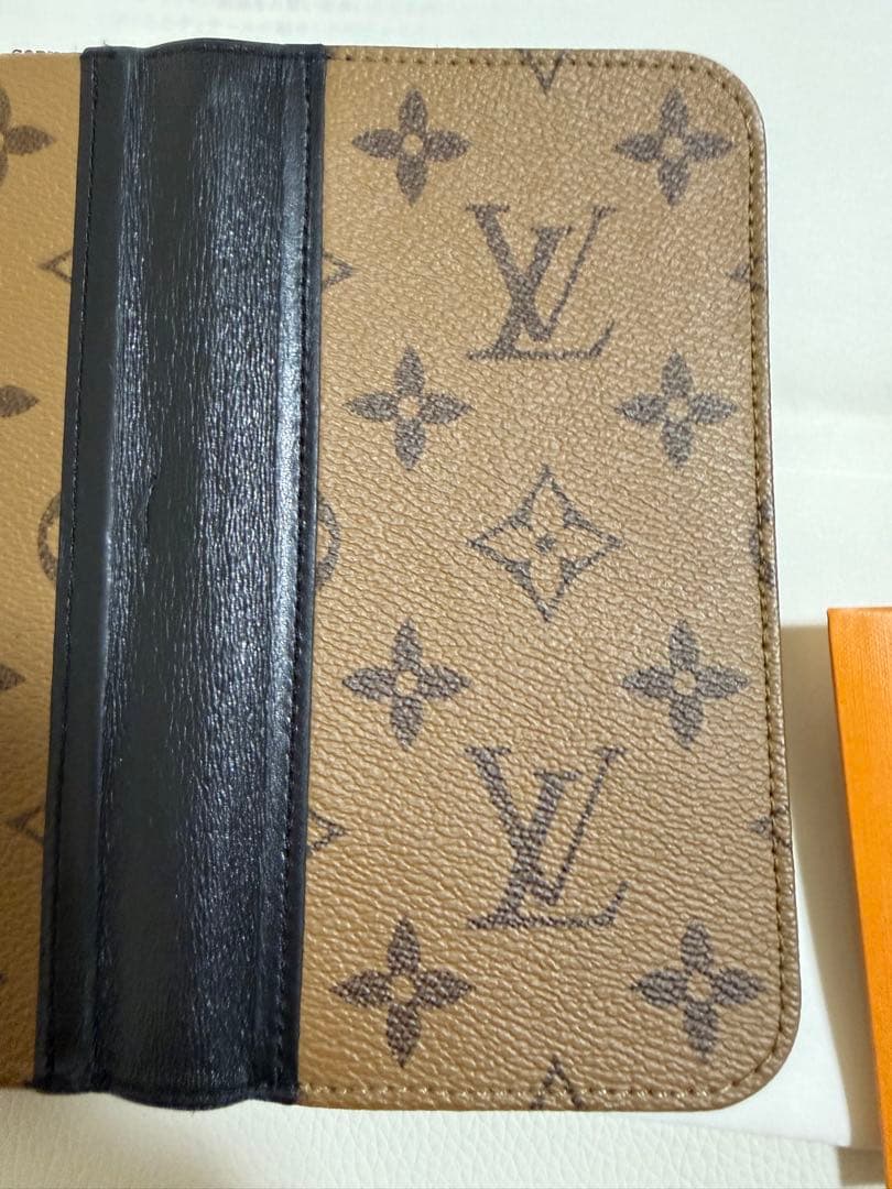p*o様 LOUIS VUITTON iPhone 15 Pro ケース