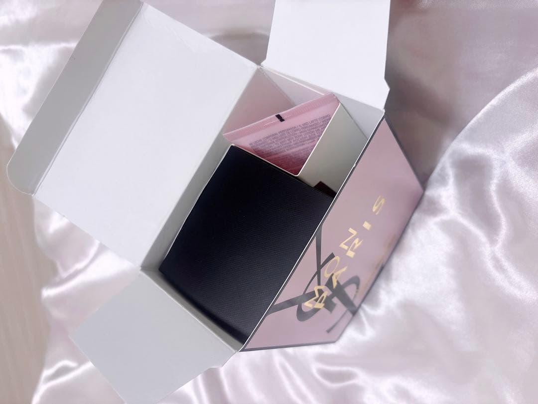 【Yves Saint Laurent】 Mon Paris