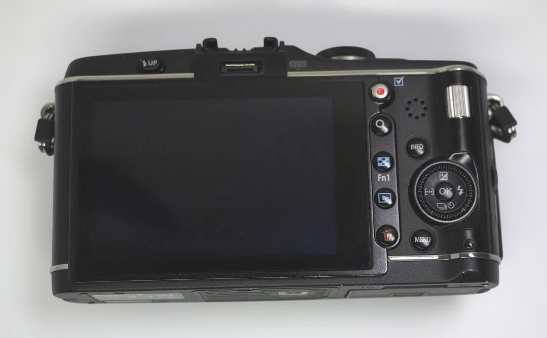 OLYMPUS PEN E-P3 ブラック