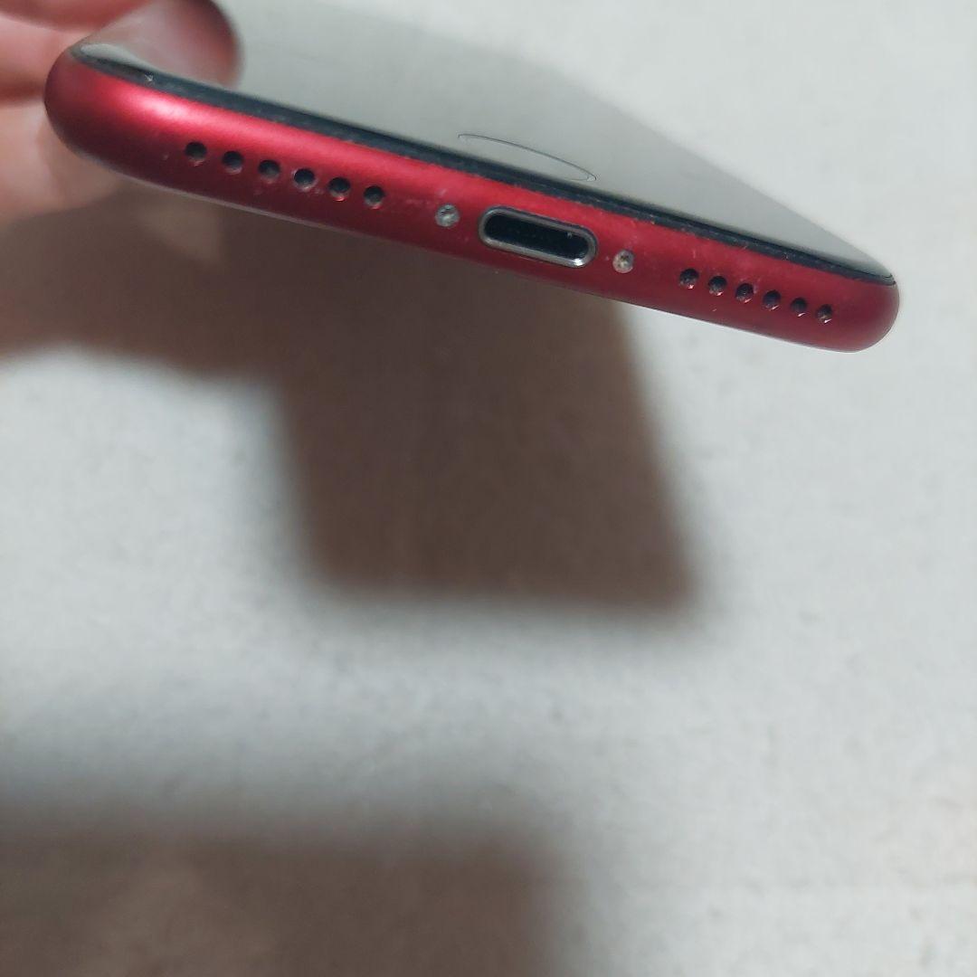 iPhone8　レッド　iPhone