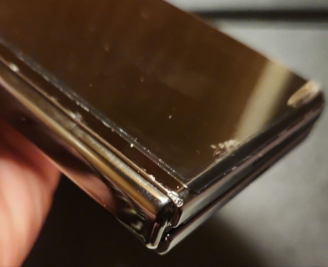 Galaxy Z Fold 3 5G 国内版 au(SCG11)ケース付き