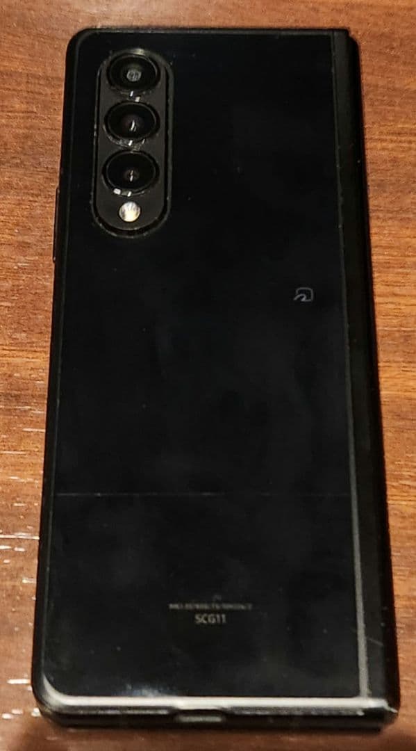 Galaxy Z Fold 3 5G 国内版 au(SCG11)ケース付き