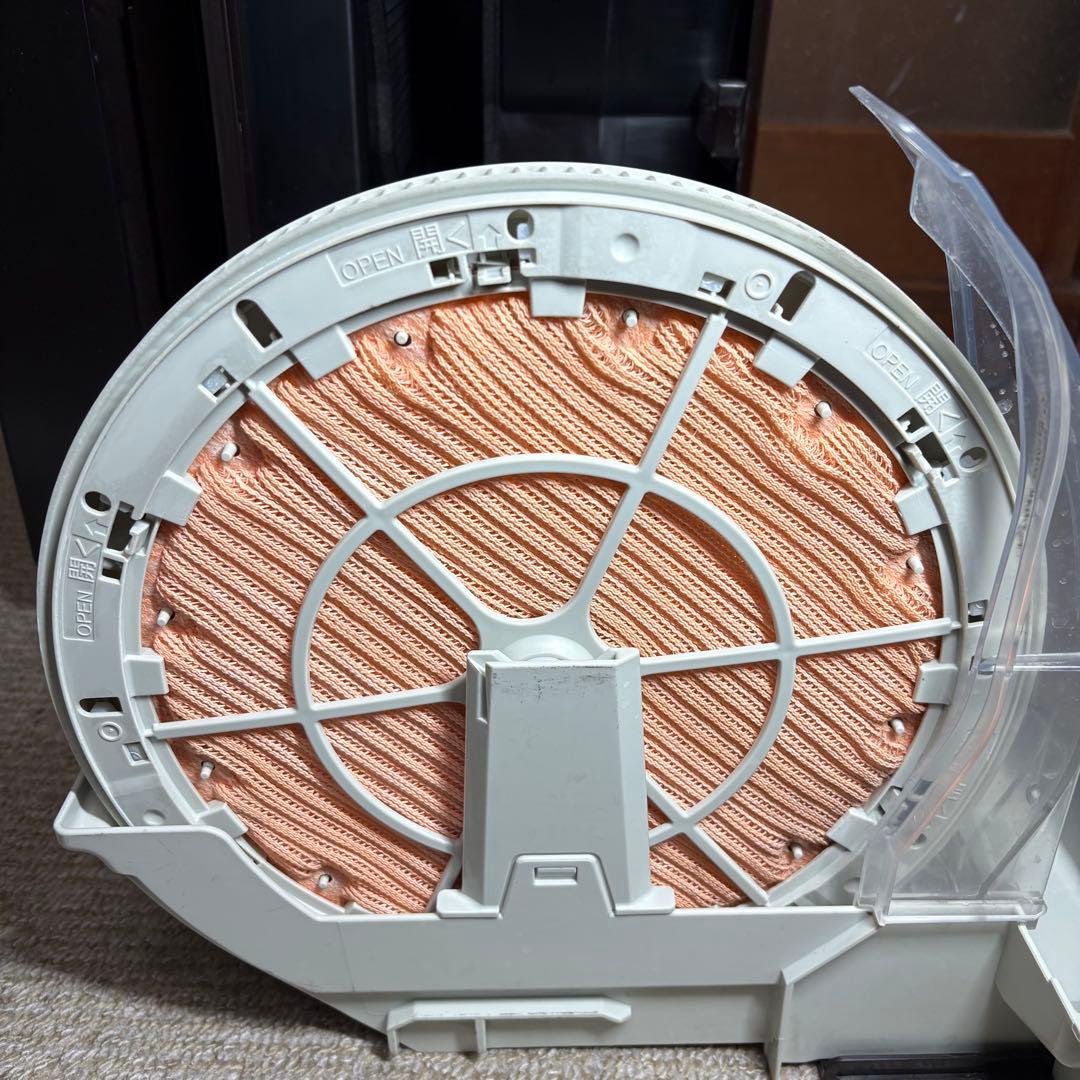 美品 ダイキン工業　除加湿ストリーマ空気清浄機 ACZ70W-T DAIKIN