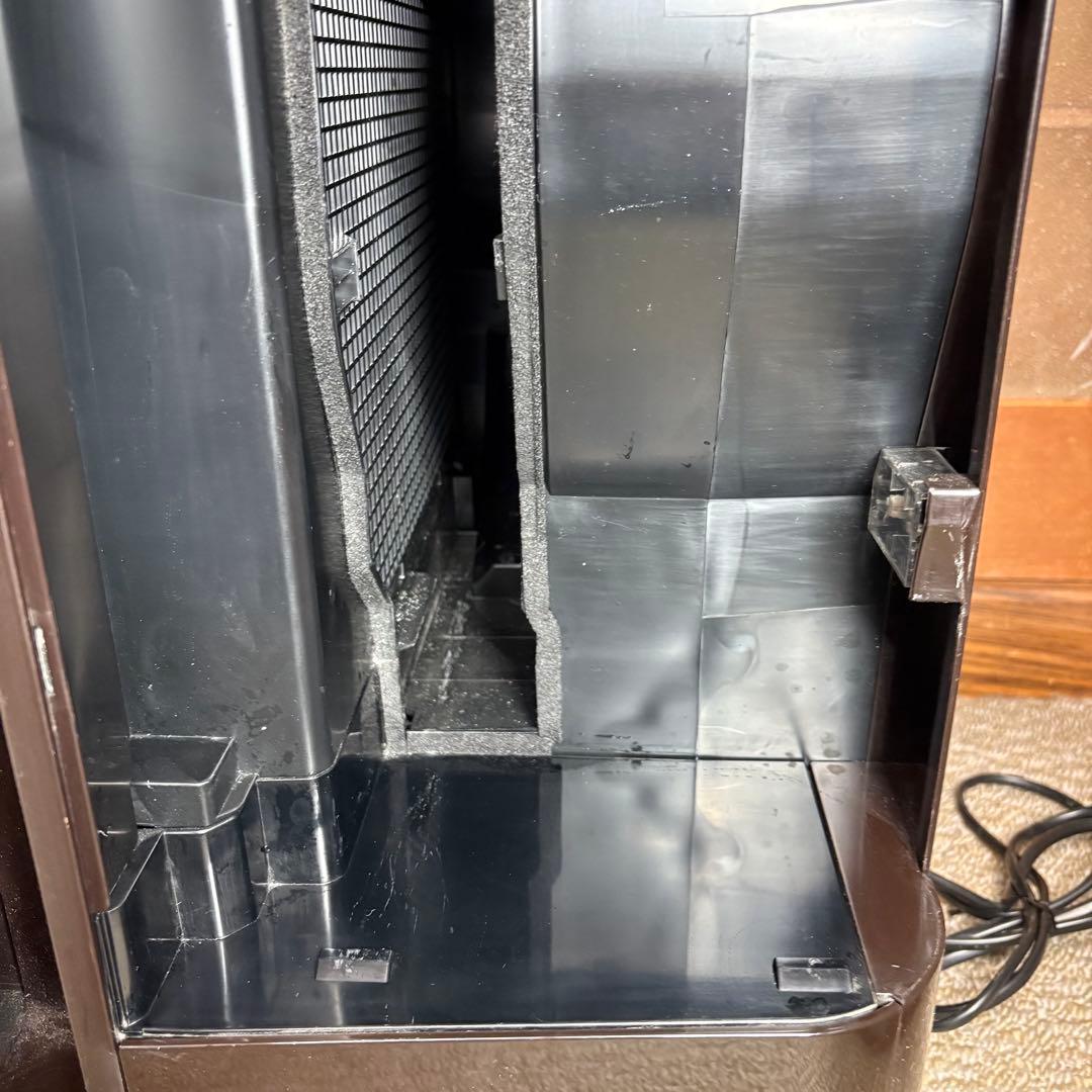 美品 ダイキン工業　除加湿ストリーマ空気清浄機 ACZ70W-T DAIKIN