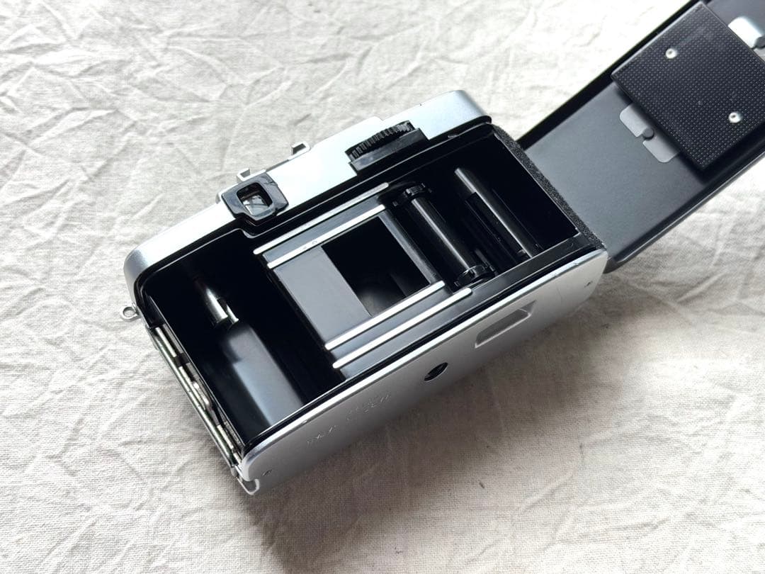 ⌘オーバーホール、実写確認済み！ OLYMPUS PEN EE-3⌘