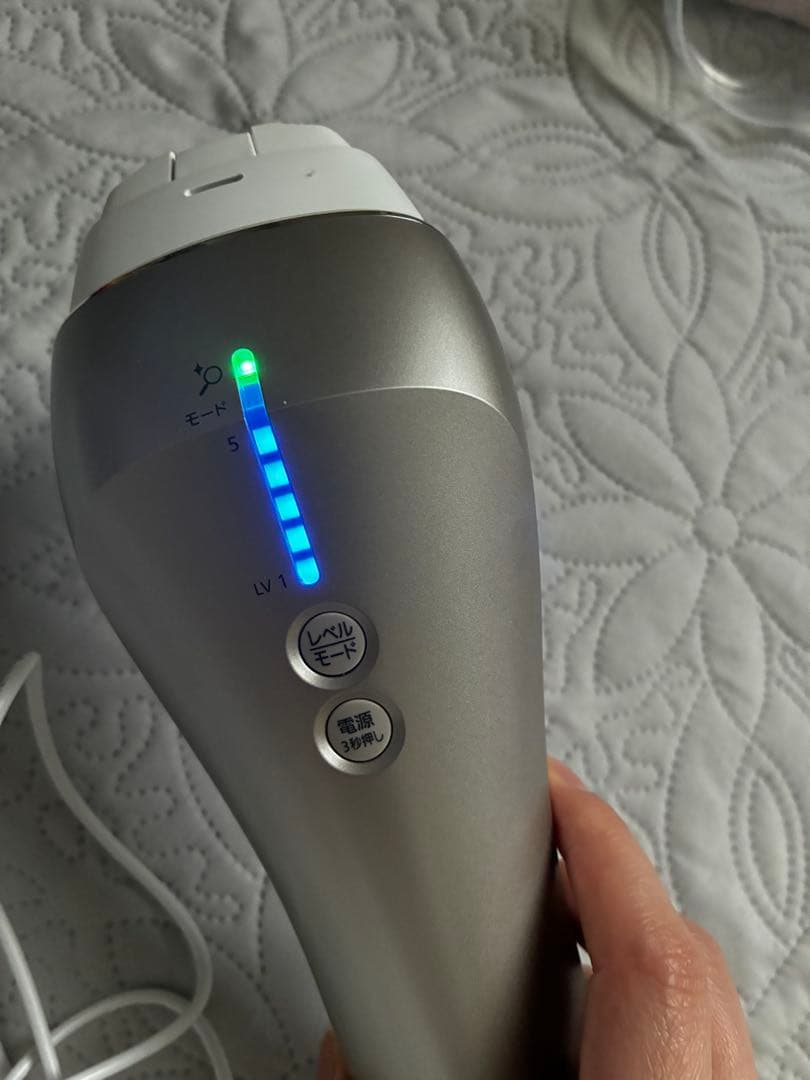 【美品】Panasonic 脱毛器 ES-CWP97