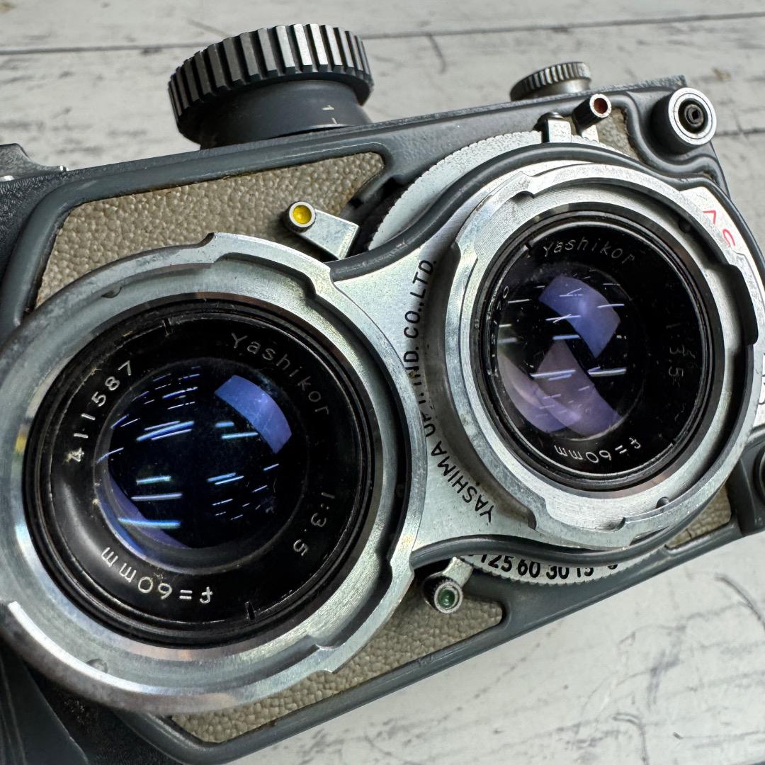 Yashica-44 レトロ 昭和レトロ 二眼レフ 二眼レフカメラ ヤシカ