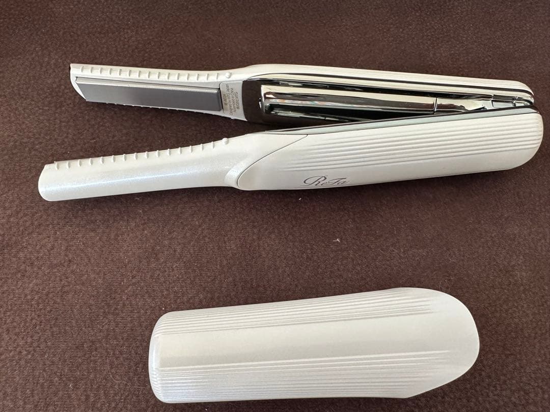 数回使用 ReFa ストレートヘアアイロン RE-A102A 携帯便利