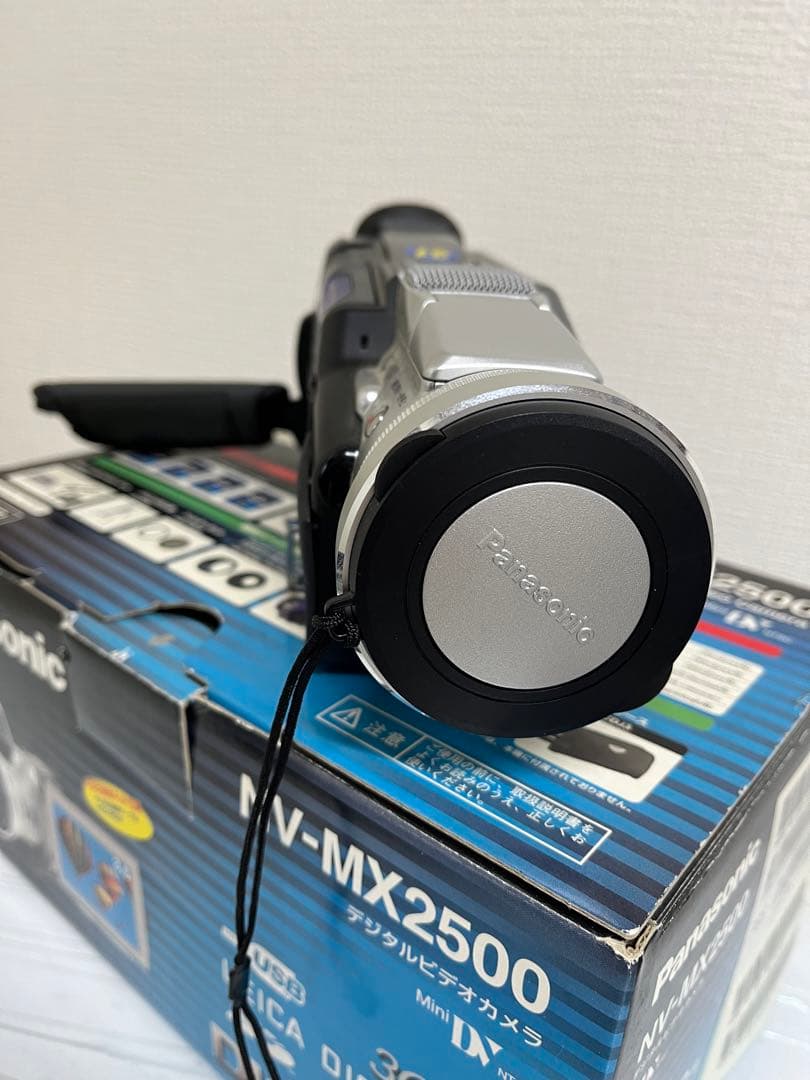 お値引中 パナソニック NV-MX2500 ビデオカメラ+VW-PMX25セット