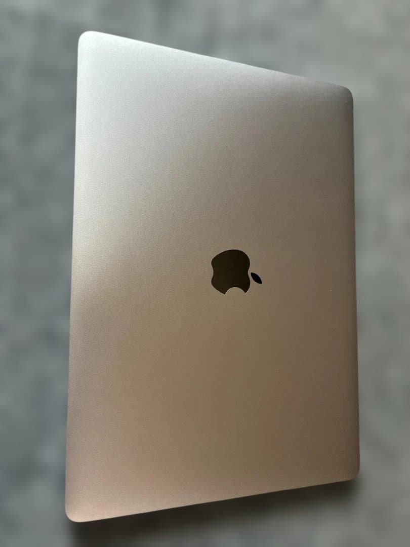 【極美品】MacBook Air M1 バッテリー100%/充放電32回