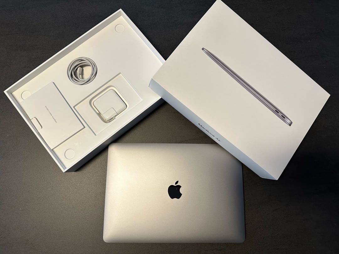 M1チップ Macbook Air 2020 メモリ16gb SSD256gb