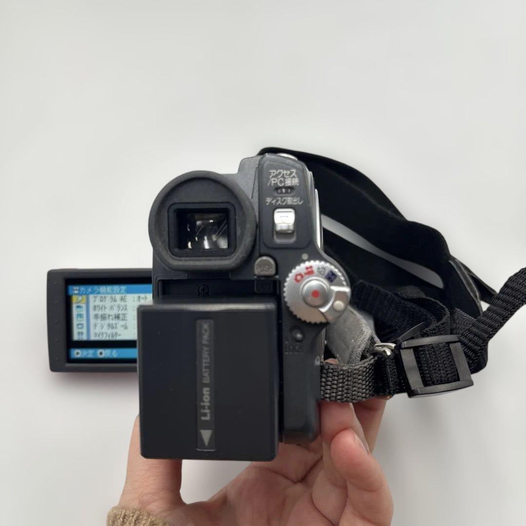 ②HITACHI DVD CAM ビデオカメラ 本体