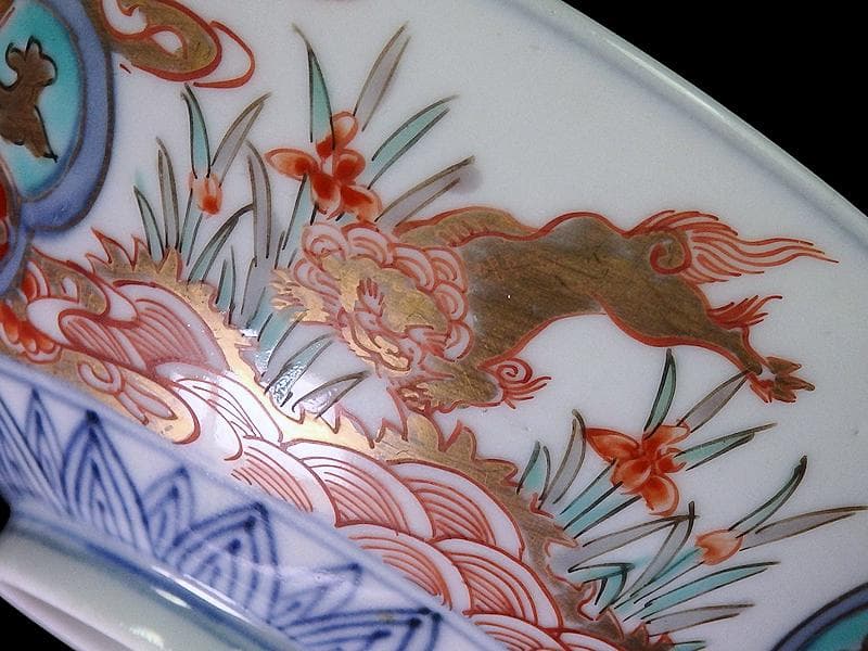 古伊万里　金襴手　青海波に菖蒲　獅子の図　蓋茶碗　E808AS-DCp