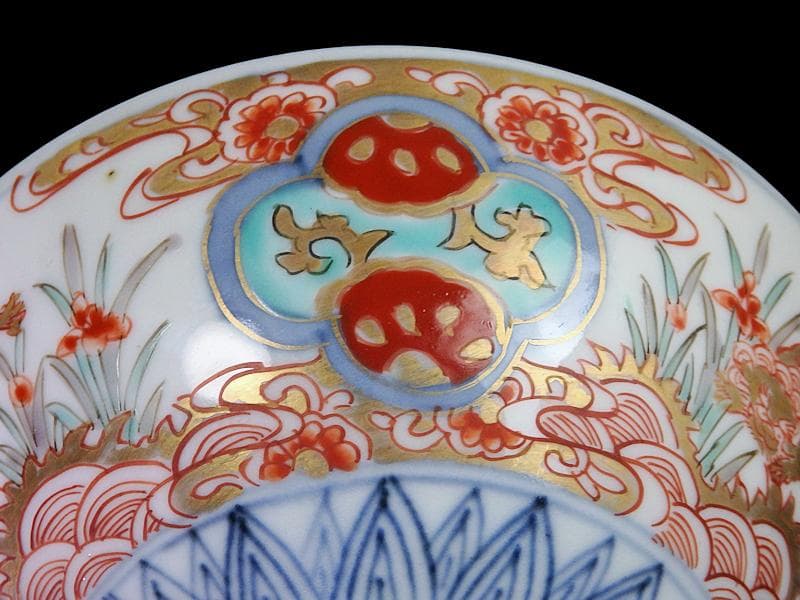 古伊万里　金襴手　青海波に菖蒲　獅子の図　蓋茶碗　E808AS-DCp