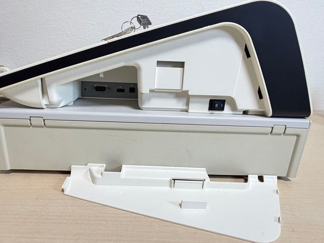 東芝TEC 電子レジスター FS-700 Shallot 鍵付き 事務 店舗