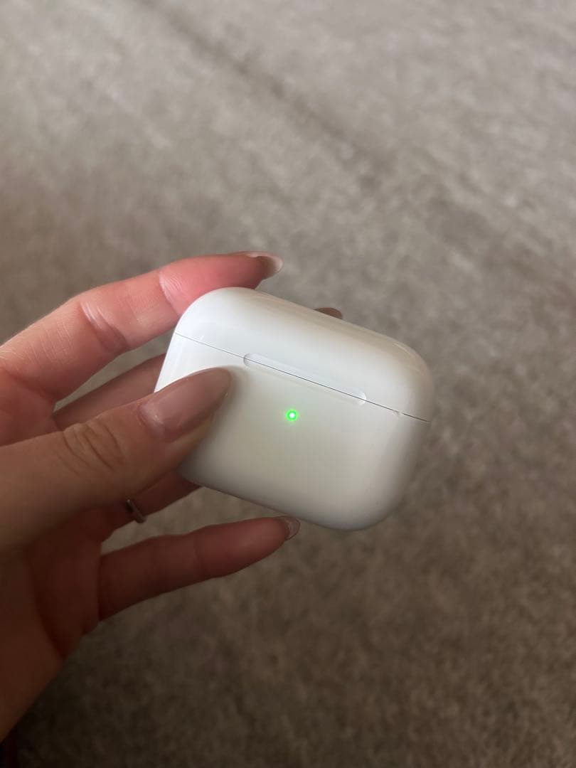 ヘッドホン Apple AirPods Pro2 Lightning
