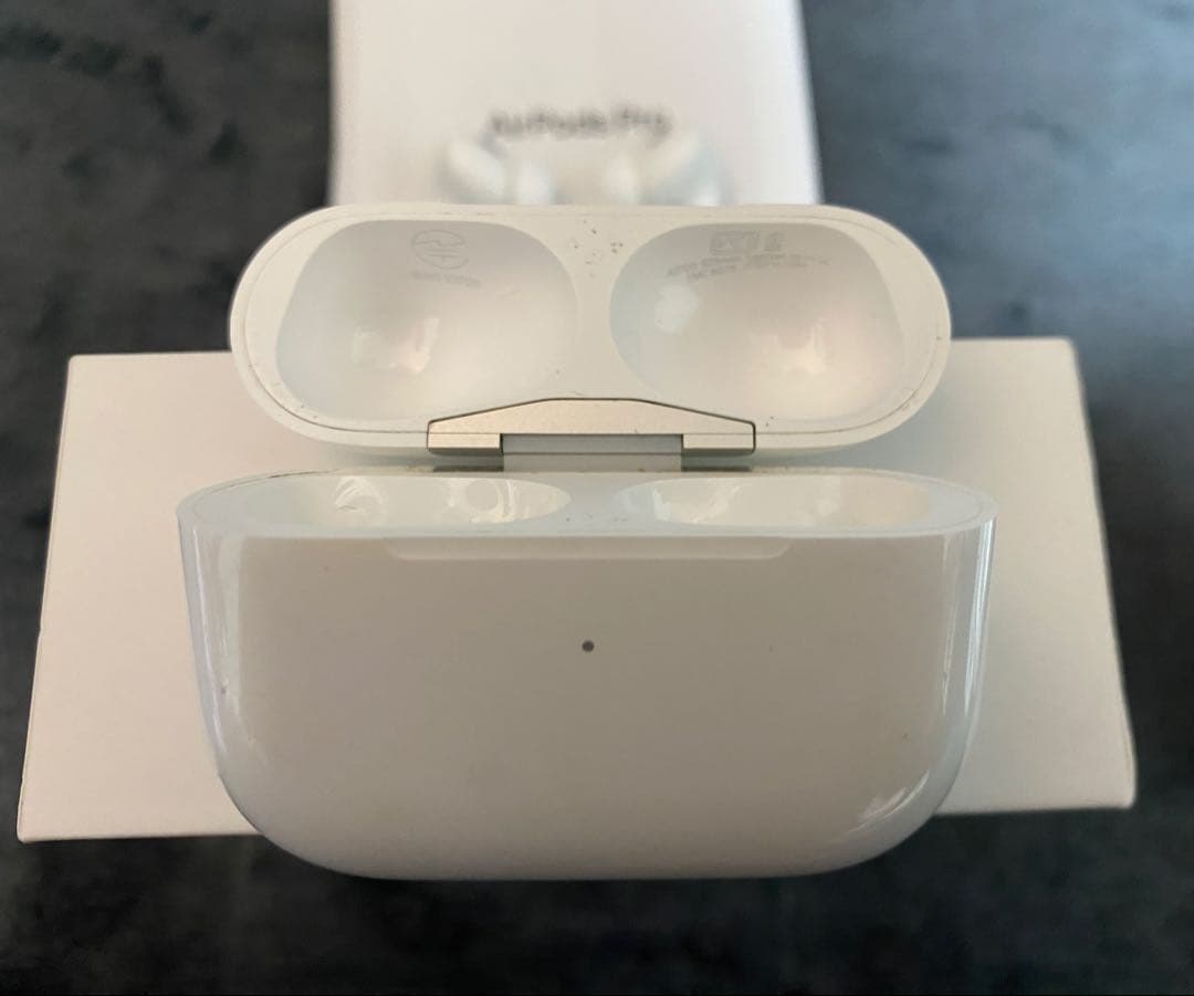 AirPods Pro 第2世代 Lightning 箱付属品あり 動作確認済