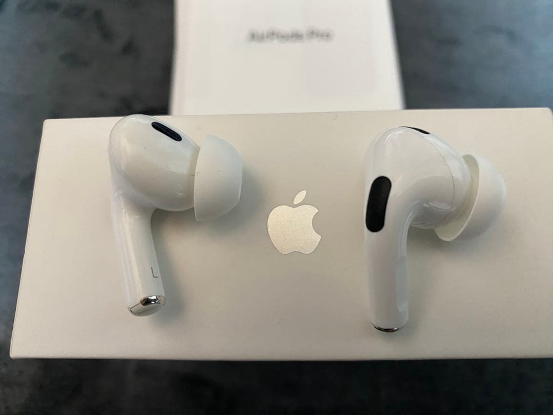 AirPods Pro 第2世代 Lightning 箱付属品あり 動作確認済