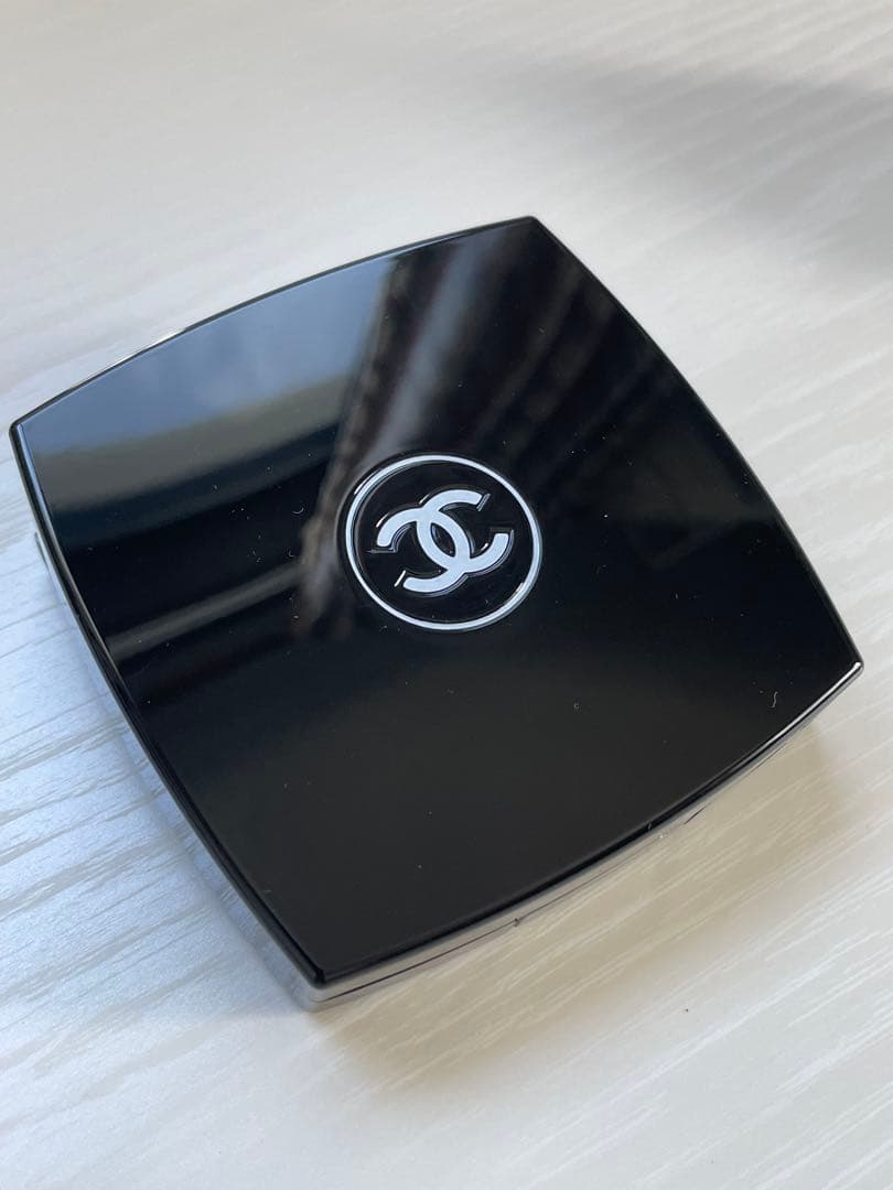 CHANEL レキャトルオンブル356限定色