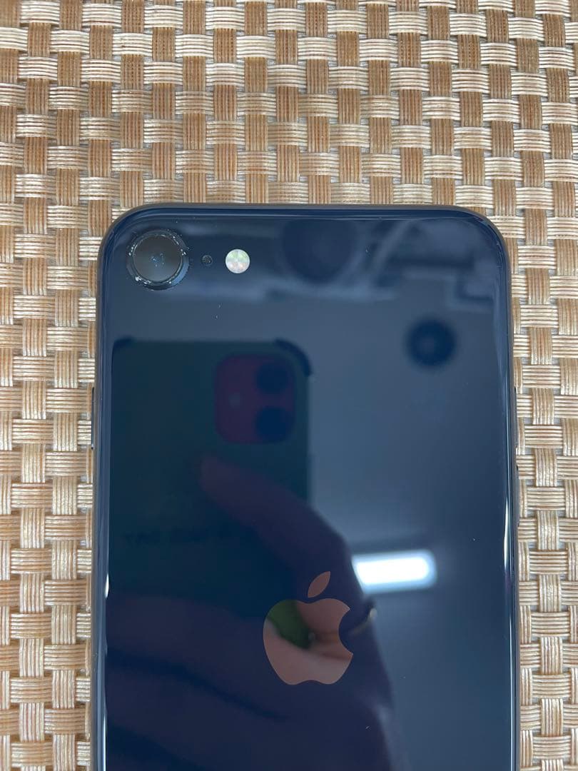 iPhone SE第3世代 64GBミッドナイトSIMフリー【4628】